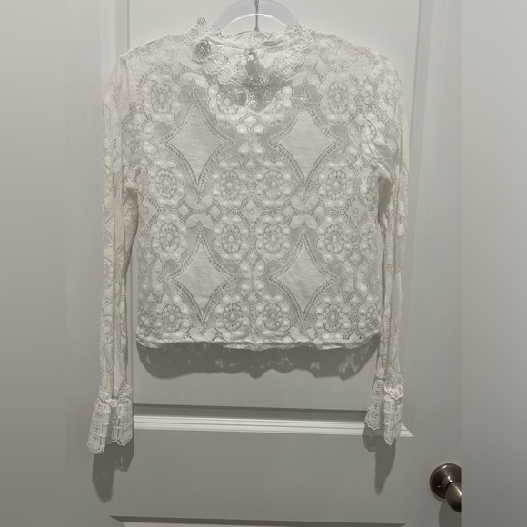 Francesca's Collections Tops - Francesca White Lace Top Elegant Never Worn